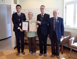 写真：2026年4月23日贈呈式写真(2)