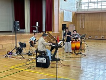 写真：あい風コンサート2石狩八幡小学校